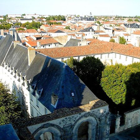 Abbaye Royale Hotell Saint-Jean-dʼAngély Eksteriør bilde